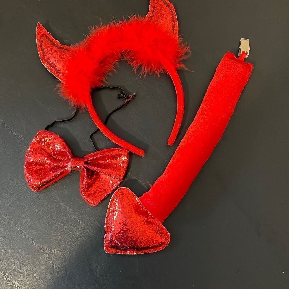 ‎Halloween Red Devil Accessories.